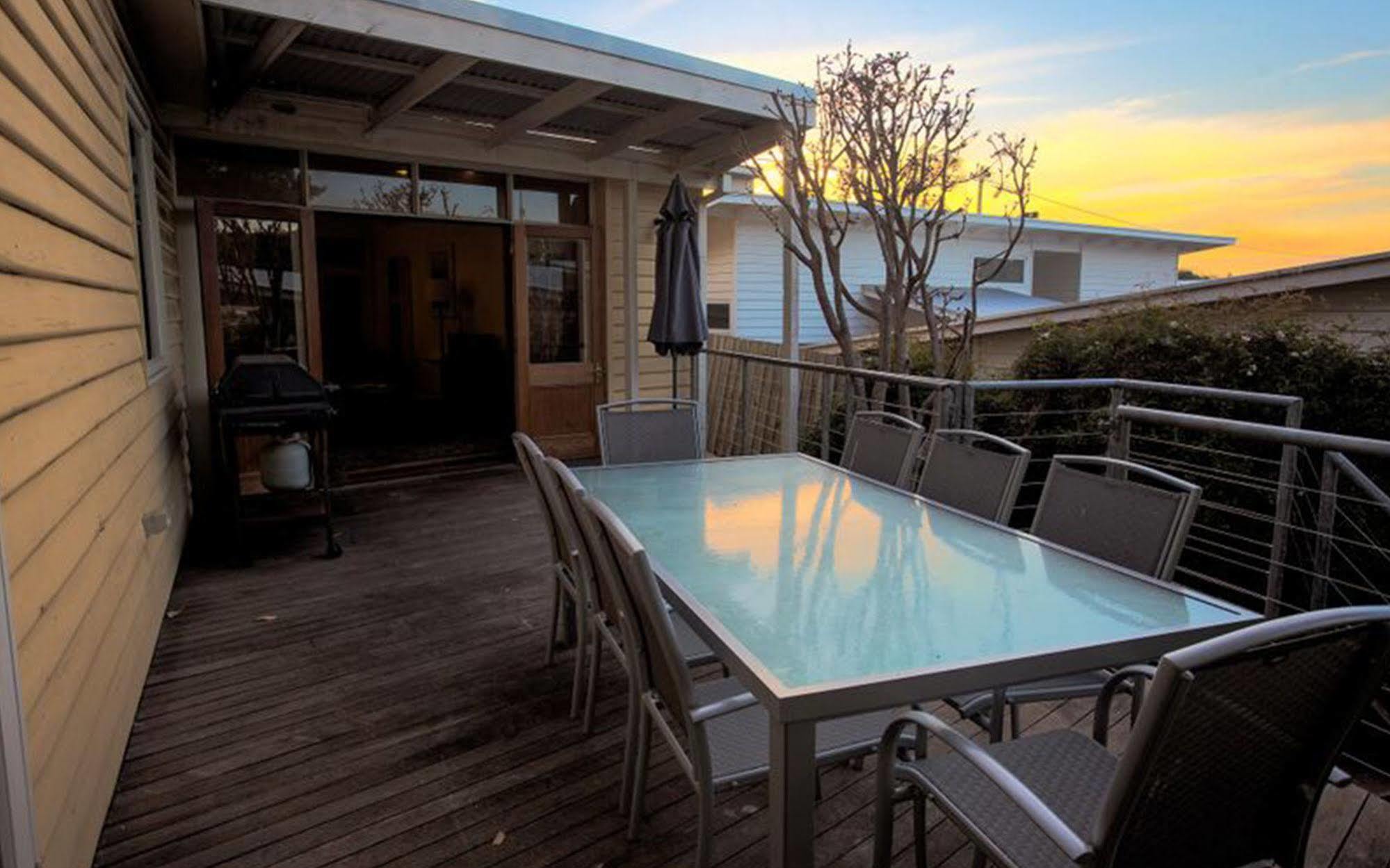 Point Lonsdale Holiday Apartments (Adults Only) Queenscliff Exterior foto